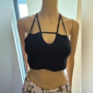 Express black halter to. Sz. M
